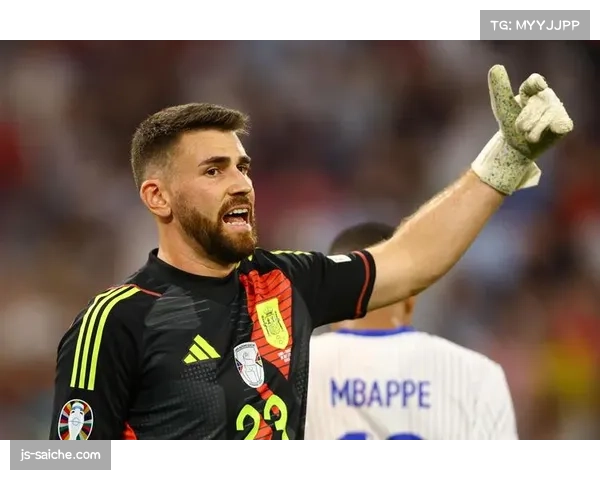 西班牙门将乌奈西蒙世界级 中后场顶级球员坐镇稳固